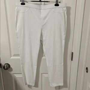 No Nonsense Women’s White Denim Slim Fit Cropped Pull On Pants, Size XL Like New
